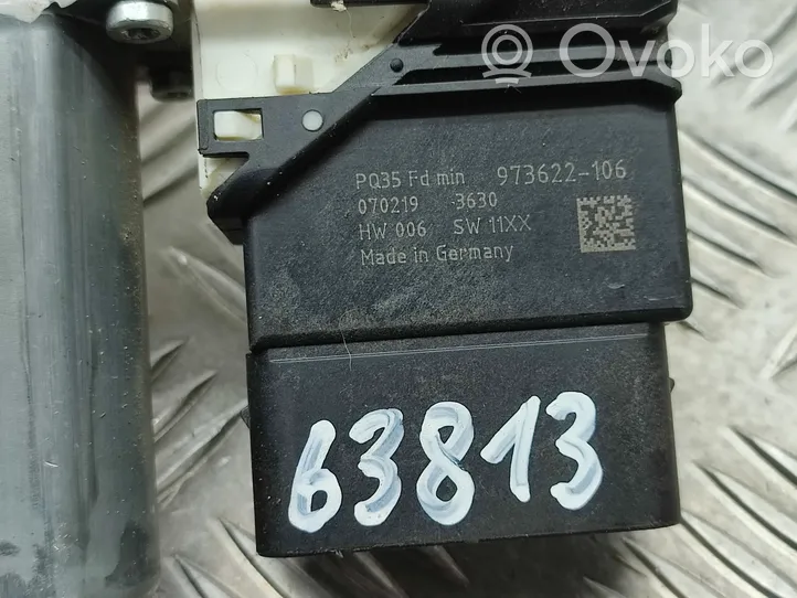 Volkswagen PASSAT B6 Takaoven ikkunan nostomoottori 1K0959704