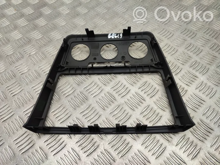 Skoda Yeti (5L) Console centrale, commande chauffage/clim 5L0858069G