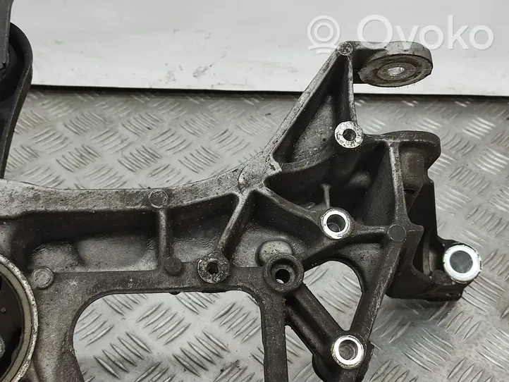 Volkswagen PASSAT B8 Front subframe 