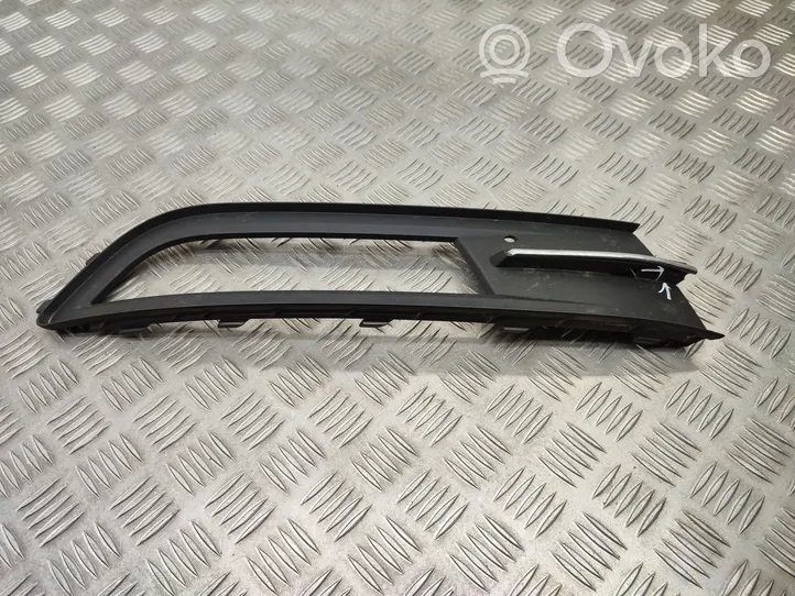 Volkswagen PASSAT B8 Front fog light trim/grill 3G0853666A