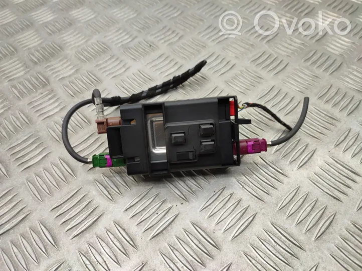 Volkswagen PASSAT B8 USB valdymo blokas 5G0035953C