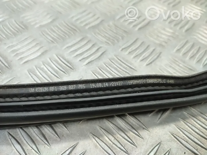 Volkswagen PASSAT B8 Trunk rubber seal (body) 