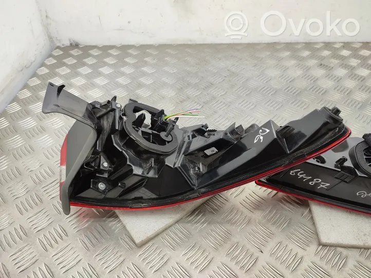 Opel Grandland X Lampa tylna YP00098280