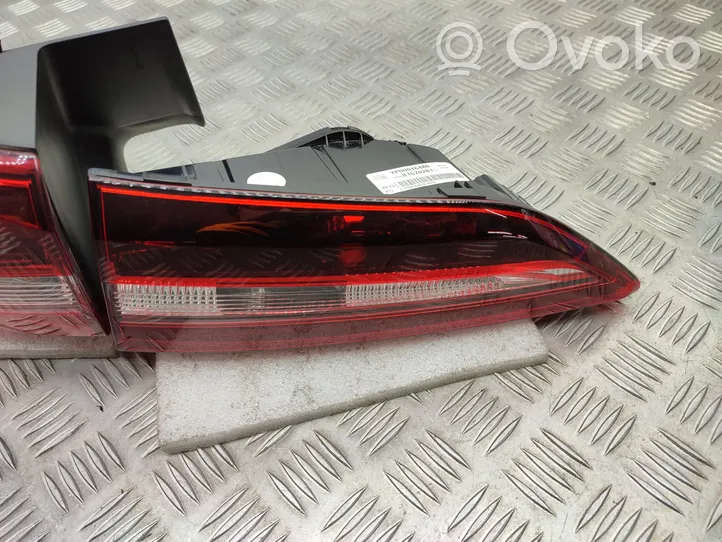 Opel Grandland X Lampa tylna YP00098280