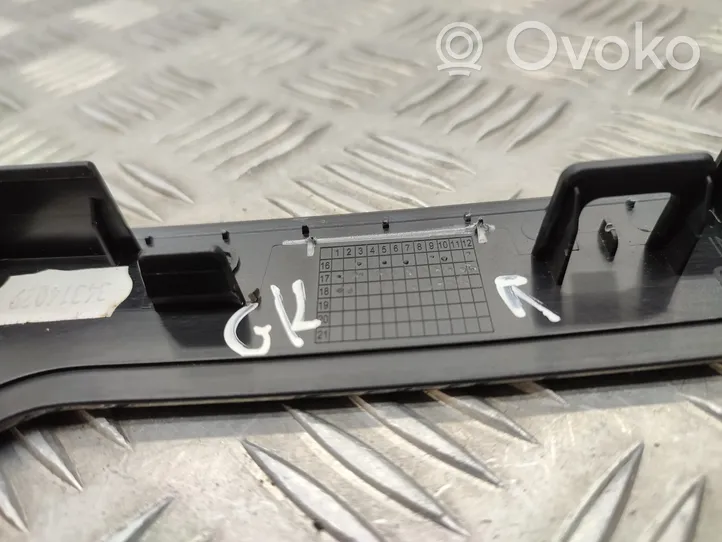 Opel Grandland X Rear door glass trim molding YP00066980