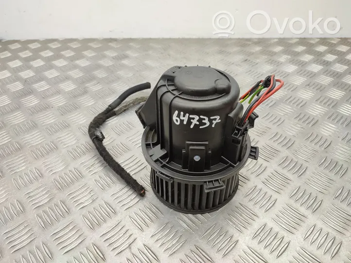 Citroen C5 Ventola riscaldamento/ventilatore abitacolo L5771000