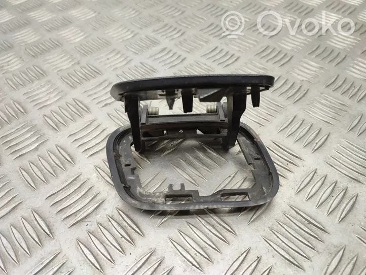 Audi A4 S4 B8 8K Tappo/coperchio ugello a spruzzo lavafari 8K0955276