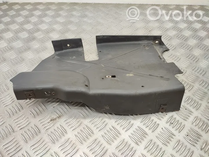 Opel Vivaro Protezione anti spruzzi/sottoscocca del motore 8200505043