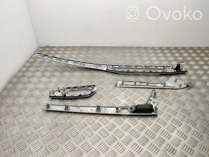 Audi A4 S4 B9 Ramka deski rozdzielczej 8W1863969R