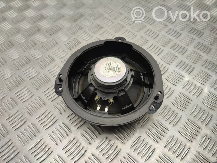 Audi A4 S4 B9 Enceinte de porte arrière 8W5035411