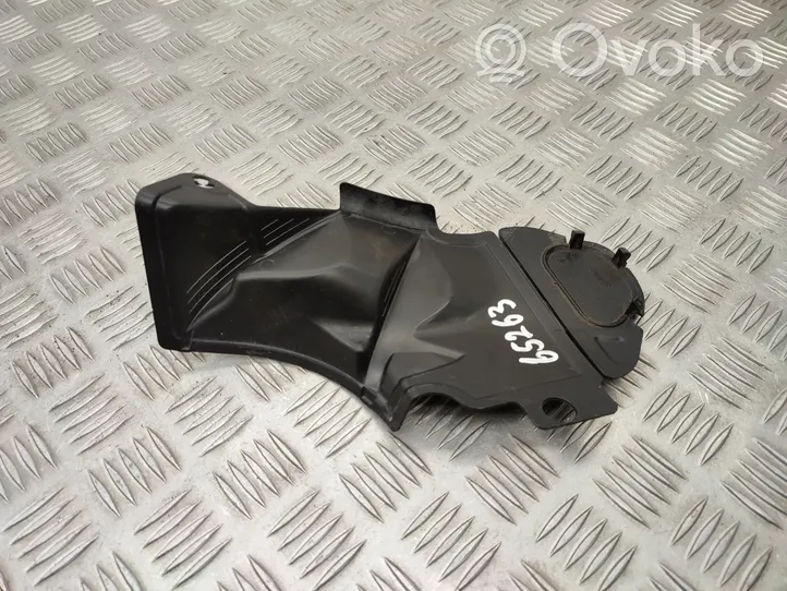 Audi A4 S4 B9 Inne części podwozia 8W0806583B