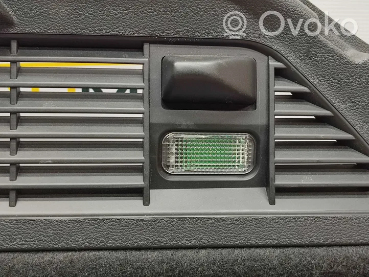Audi Q2 - Rivestimento pannello inferiore del bagagliaio/baule 81A863880