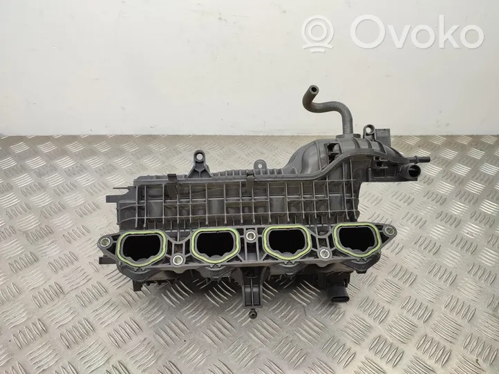 Audi Q2 - Collettore di aspirazione 04E145749F