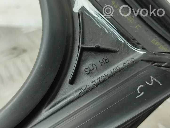 Volkswagen Golf VII Etuoven lasin muotolista 5G3837431E