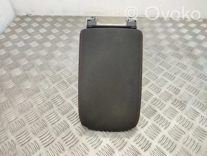 Volkswagen Golf Sportsvan Armrest 