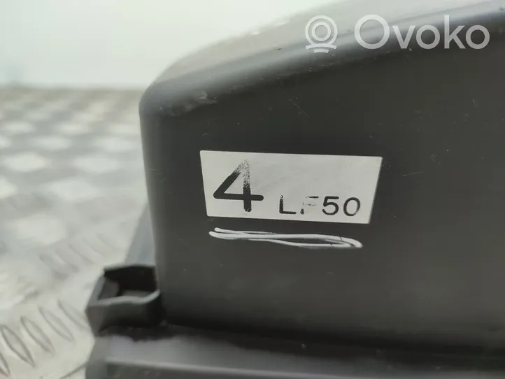 Mazda 5 Tapa de la caja del filtro de aire 4LF50