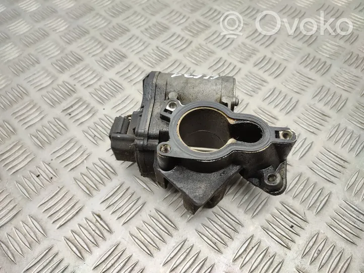 Opel Vivaro EGR valve 147105543R