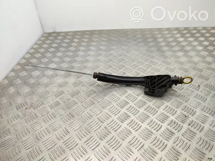 Opel Vivaro Öljyntason mittatikku 8200855273D