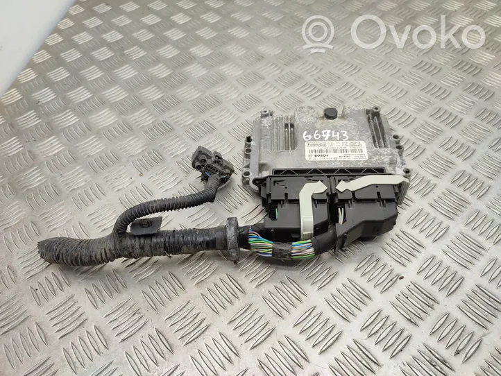 Ford Focus Calculateur moteur ECU 0261S18438