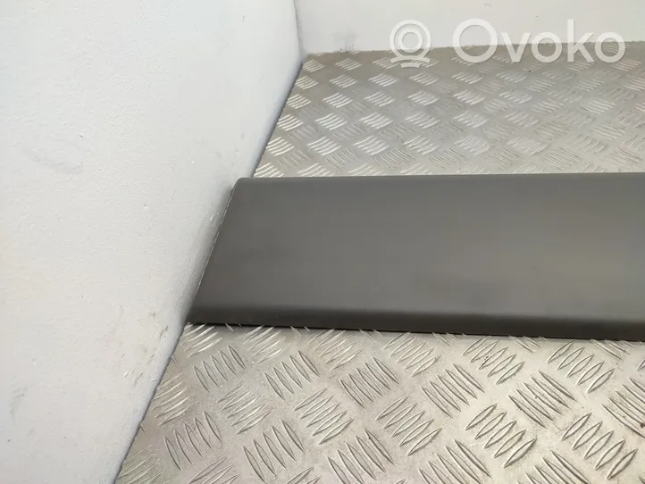 Opel Vivaro Apdaila slankiojančių durų (moldingas) 8200036093