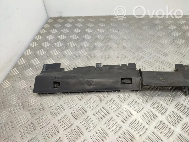 Opel Vivaro Garniture de radiateur 8200414161