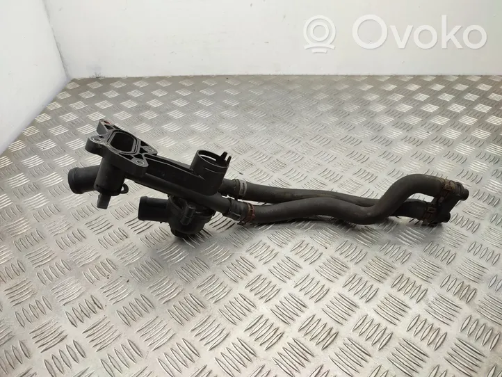 Volkswagen Polo V 6R Termostat / Obudowa termostatu 03C121111B