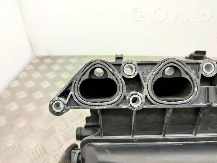 Volkswagen Polo V 6R Ansaugbrücke Ansaugkrümmer 0261230095