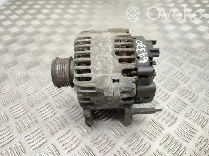 Volkswagen Transporter - Caravelle T5 Generatore/alternatore 06F903023C