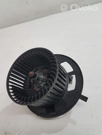 BMW 3 E92 E93 Ventola riscaldamento/ventilatore abitacolo 693366413