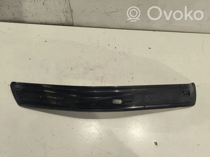 BMW 5 E60 E61 Verkleidung Schweller hinten 7074511