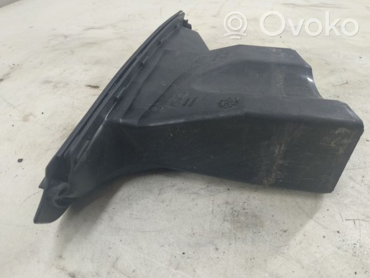 Smart ForTwo I Część rury dolotu powietrza 0001106V012