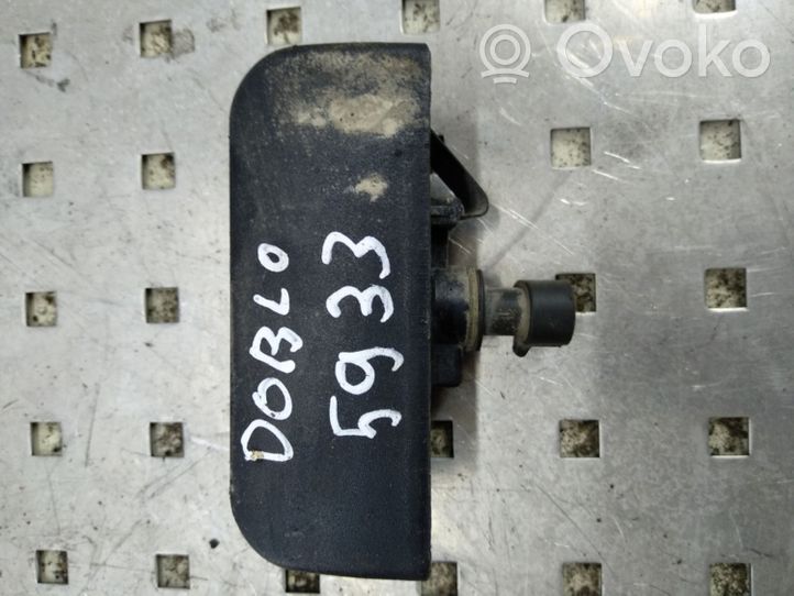 Fiat Doblo Lampa oświetlenia tylnej tablicy rejestracyjnej 44687002