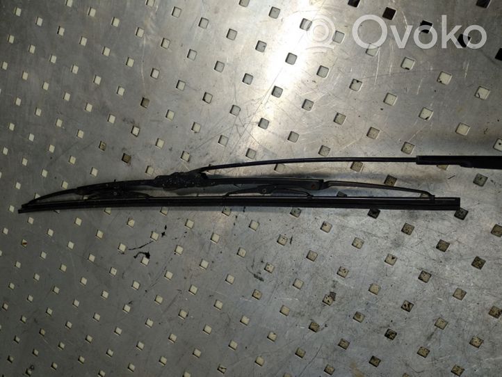 Ford Focus Windshield/front glass wiper blade 4480