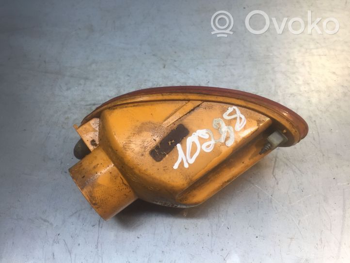 Ford Focus Indicatore di direzione anteriore XS4X13368