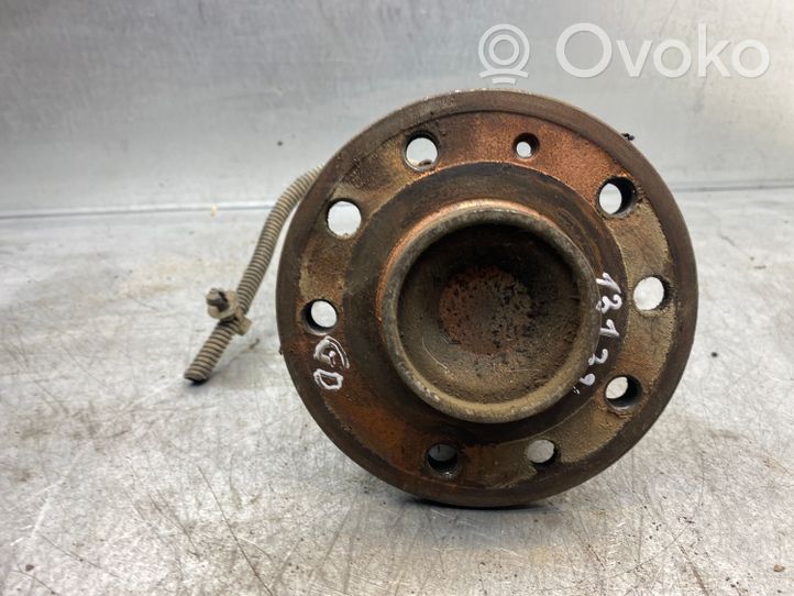 Opel Vectra C Rear wheel bearing hub 