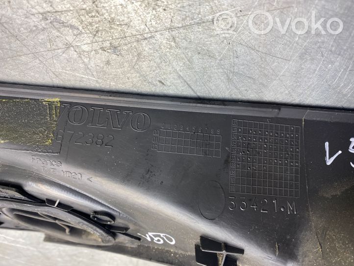 Volvo V50 Boczny element deski rozdzielczej 30672382