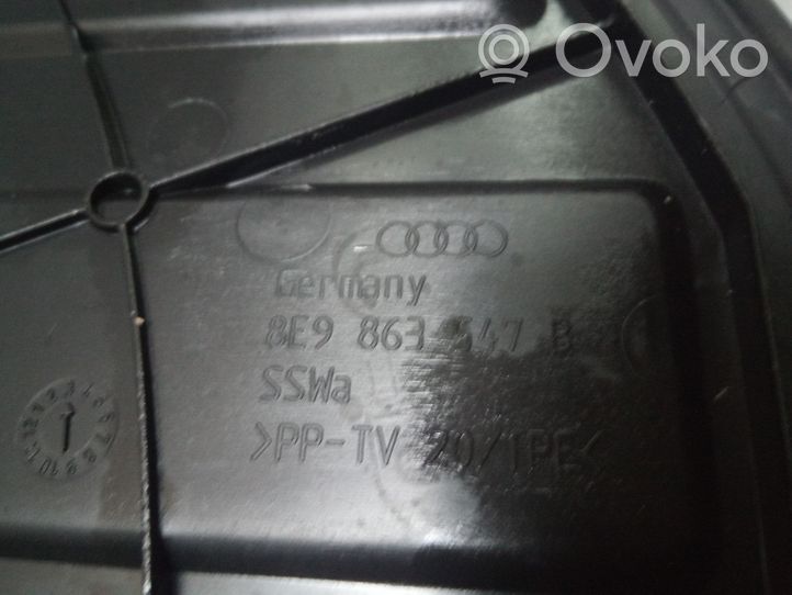 Audi A4 S4 B7 8E 8H Rivestimento vano della ruota di scorta 8E9864106