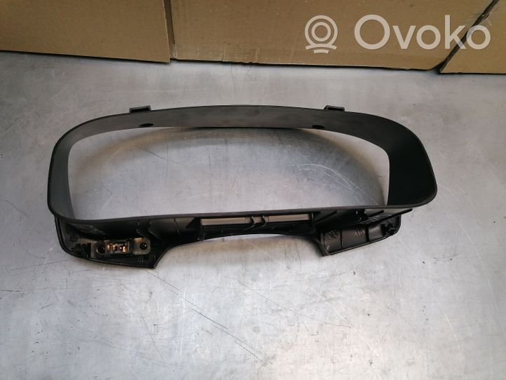 KIA Carens II Dashboard trim 848301D000