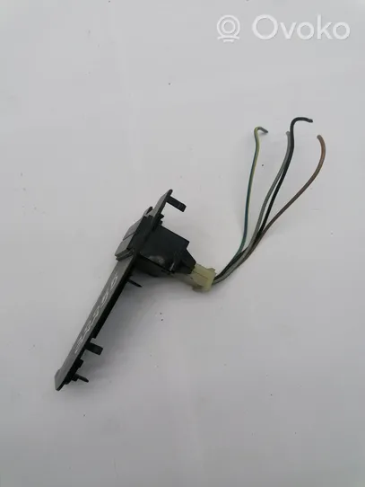 Volkswagen PASSAT B2 Indicator relay 113919232