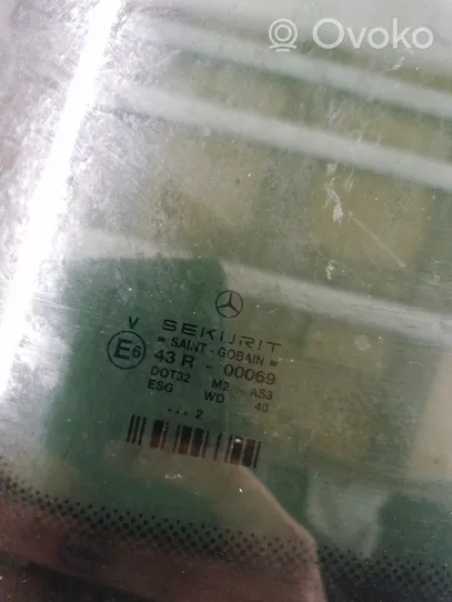 Mercedes-Benz Vaneo W414 Боковое стекло в середине кузова E643R00069