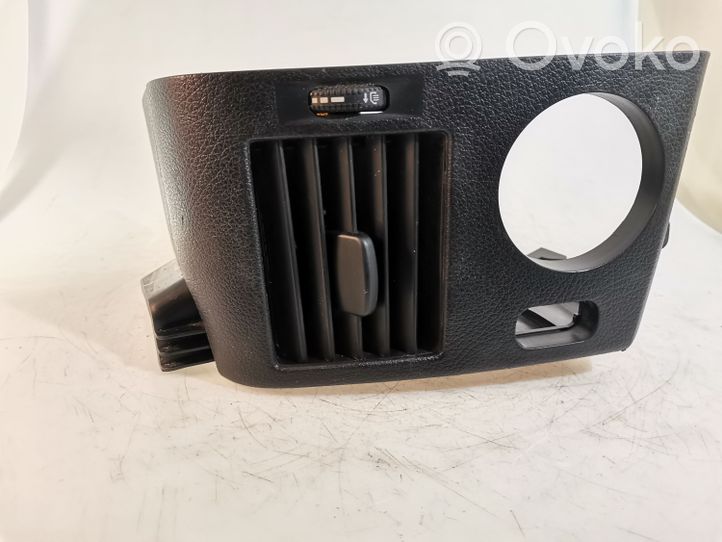 Volkswagen Crafter Copertura griglia di ventilazione laterale cruscotto A9068300454