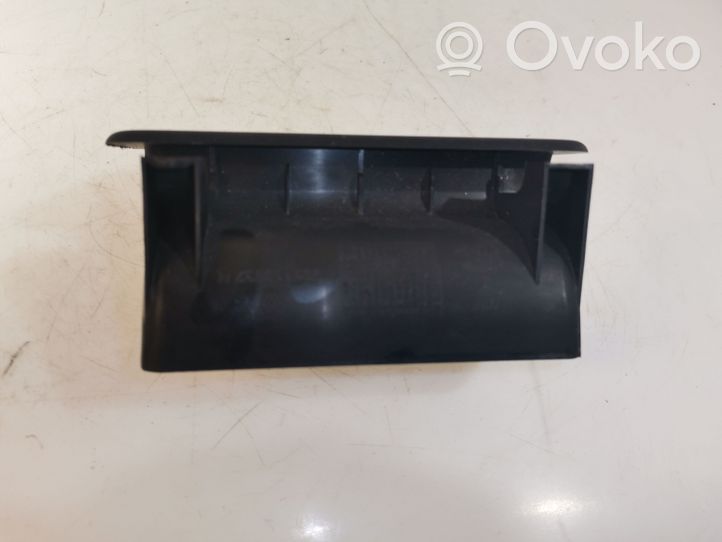 Renault Master III Loading door cover/cap 906113632R