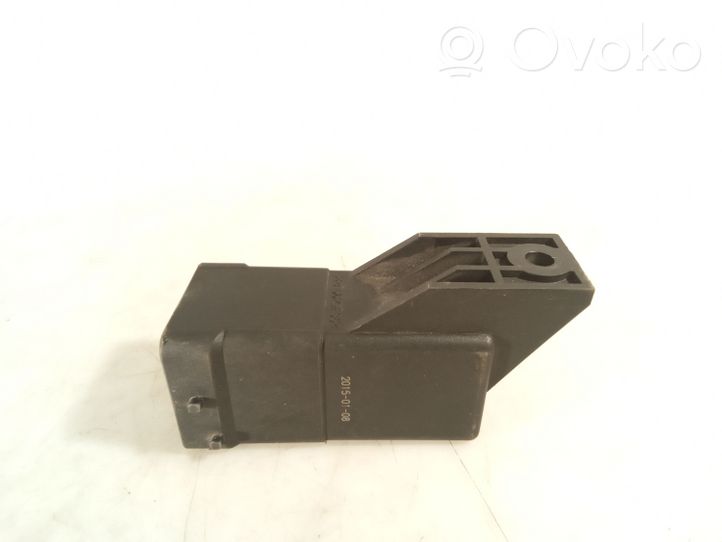 Opel Vivaro Glow plug pre-heat relay 0281003050