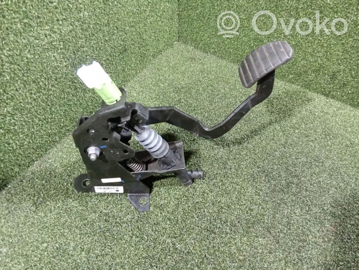 Renault Kangoo II Clutch pedal 8200508356