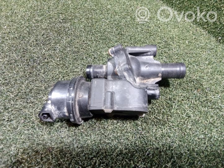 Renault Master III Termostat / Obudowa termostatu 922304507R