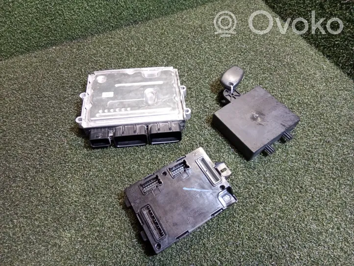 Fiat Talento Sterownik / Moduł ECU 0281036122