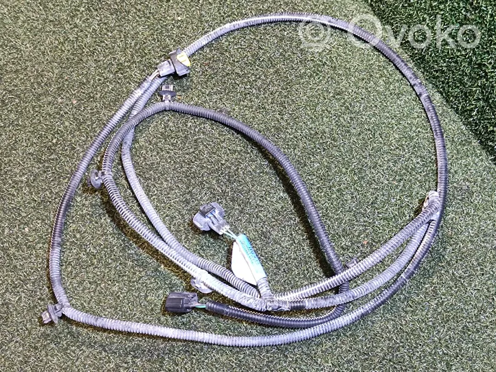 Opel Vivaro Parking sensor (PDC) wiring loom 240703104R