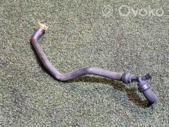 Opel Vivaro Engine coolant pipe/hose 110606508R