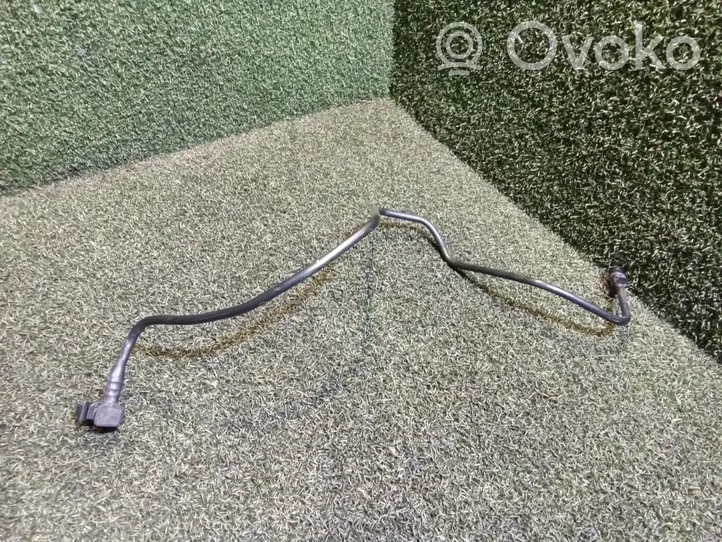 Opel Vivaro Coolant pipe/hose 217416815R