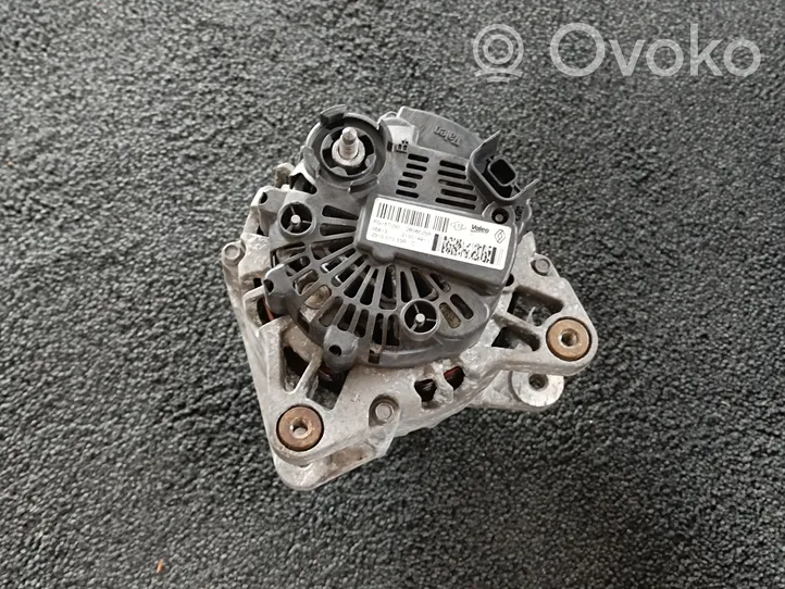 Renault Kangoo II Generator/alternator 231007033R